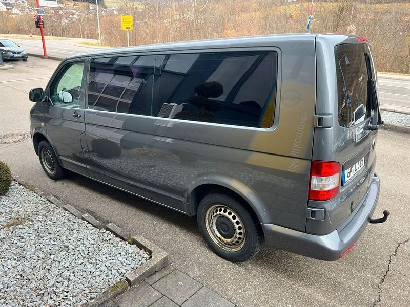 Gebraucht VW Transporter 102 PS (75 kW) 2015 Grau Van
