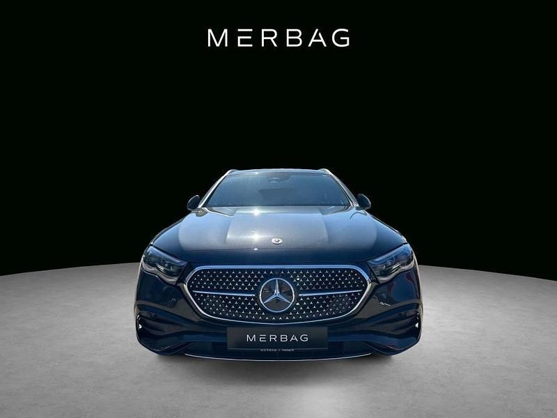 Gebraucht Mercedes E300 AMG 197 PS (144 kW) 2024 Grau Kombi