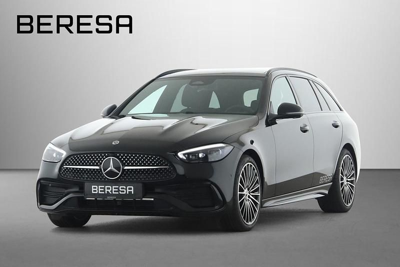 Metalliclack obsidianschwarz Gebraucht 2025 Mercedes C220 AMG Kombi | 59.950 € - Bild 1/4