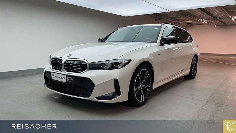 Alpinweiß uni Gebraucht 2024 BMW 340 Kombi | 57.349 € (Fairer Preis) - Bild 1/4