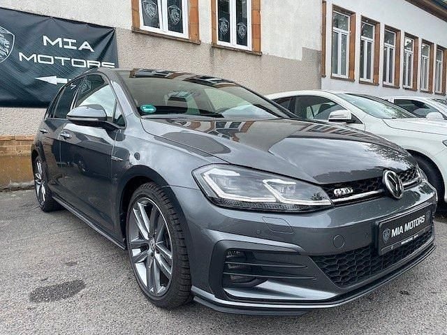 Gebraucht VW Golf VII GTD 184 PS (135 kW) 2019 Grau Limousine