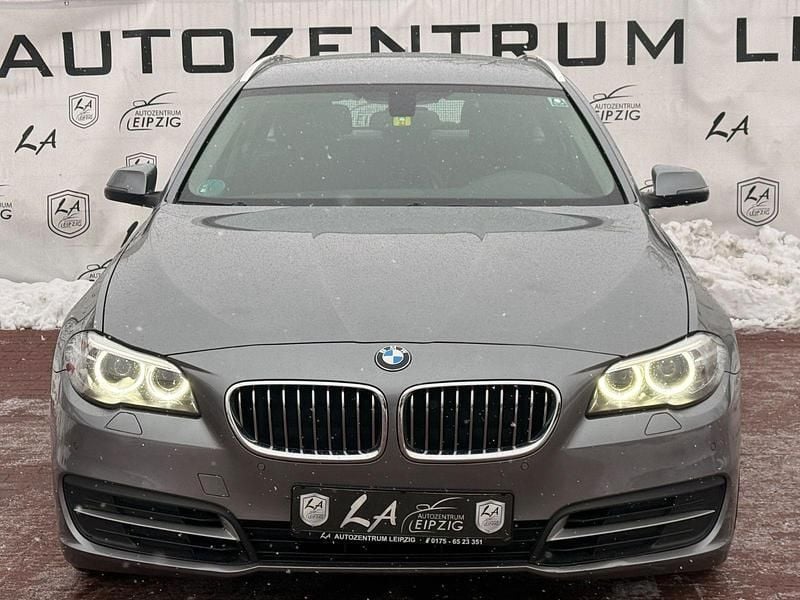 Gebraucht BMW 520 Performance 184 PS (135 kW) 2013 Grau Kombi