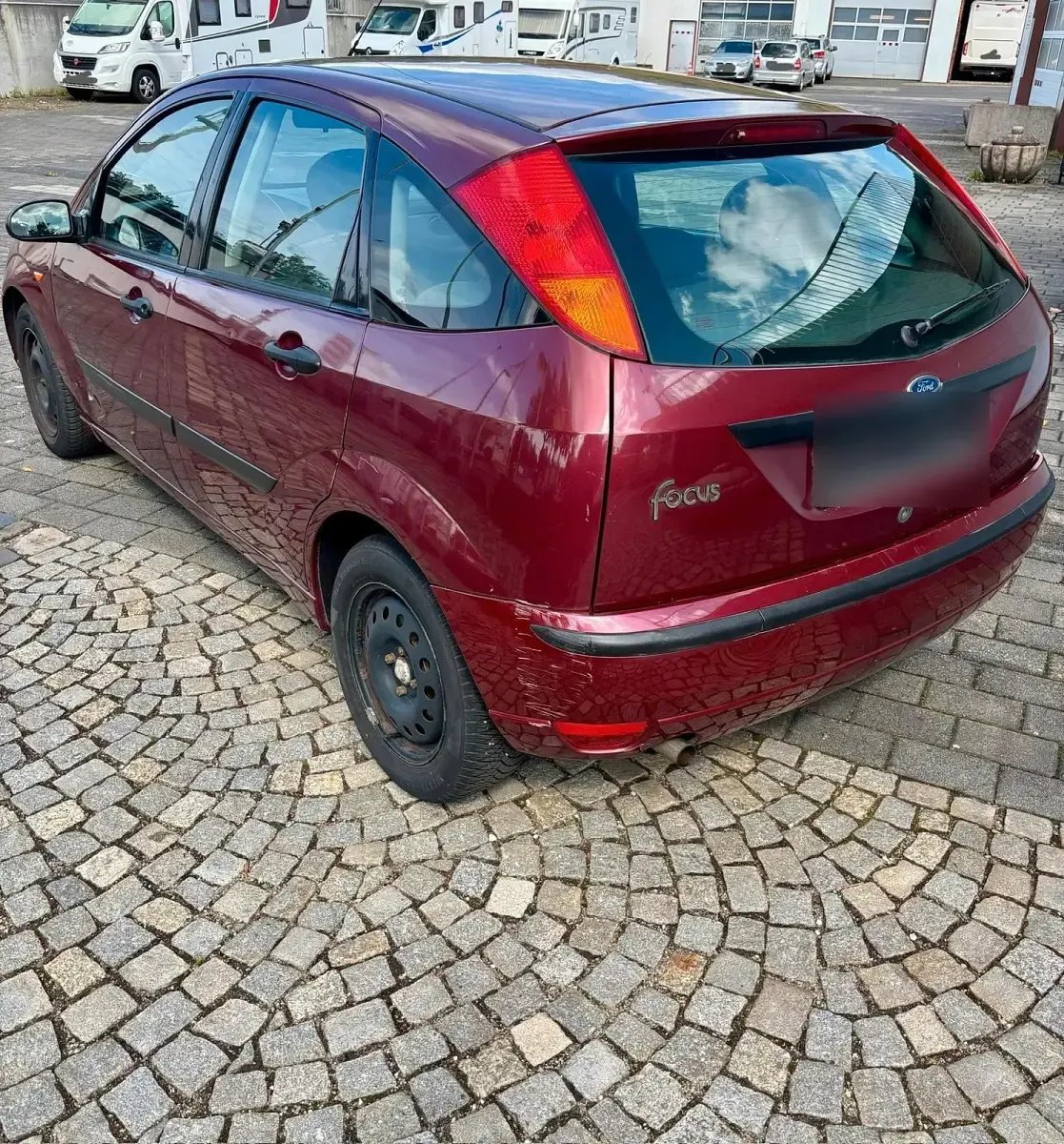 Gebraucht Ford Focus 101 PS (74 kW) 2004 Rot Limousine