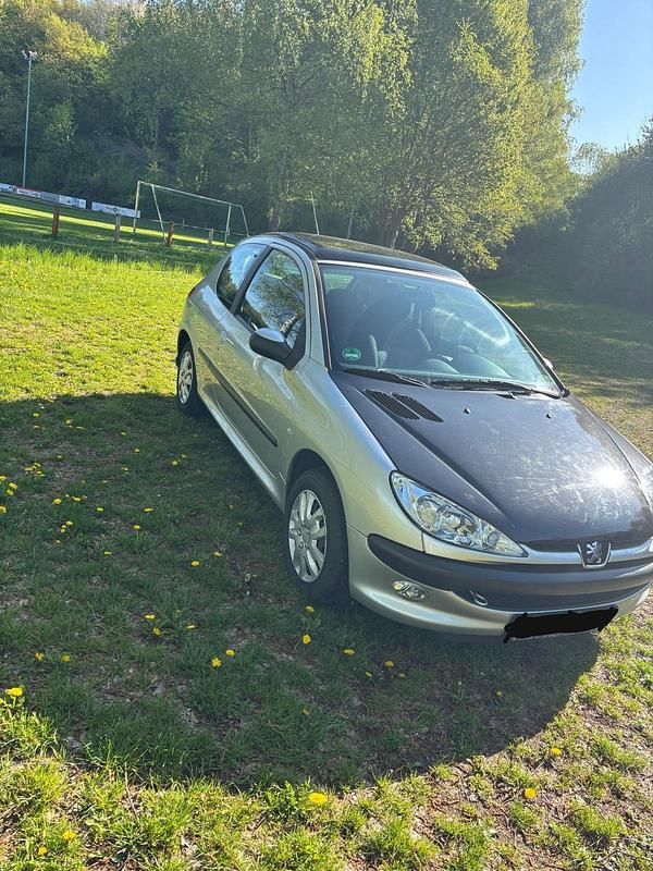 Gebraucht Peugeot 206 2003 Silber Kleinwagen