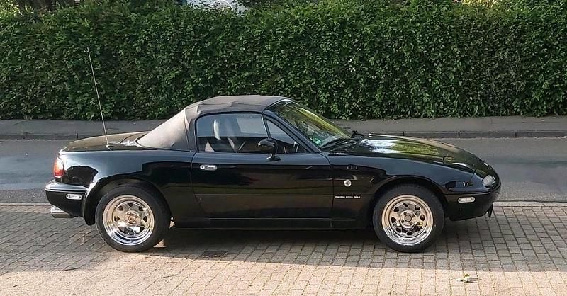 Schwarz Gebraucht 1996 Mazda MX5 Cabrio | 6.500 € (Guter Preis) - Bild 1/4