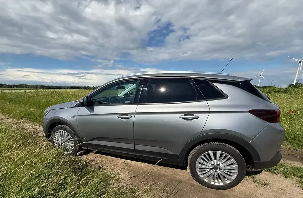 Gebraucht Opel Grandland X Edition 120 PS (88 kW) 2018 Grau SUV