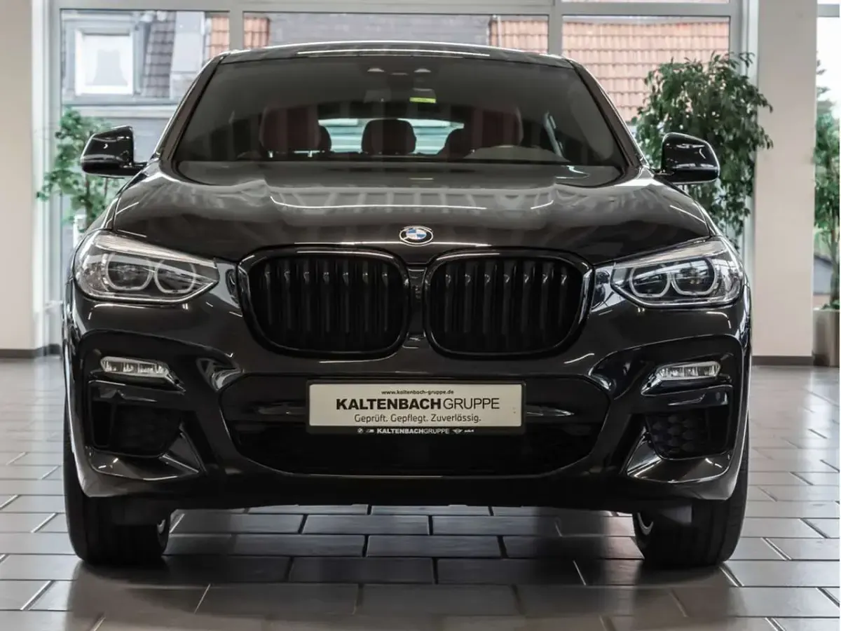Gebraucht BMW X4 M M Sport 354 PS (260 kW) 2019 Saphirschwarz SUV