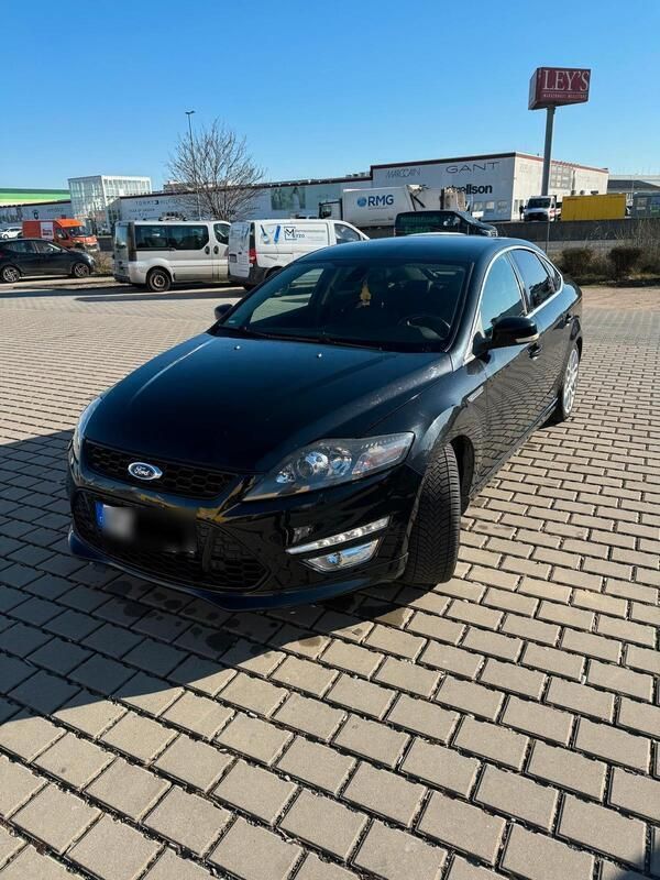 Schwarz Gebraucht 2014 Ford Mondeo Limousine | 6.990 € (Fairer Preis) - Bild 1/4