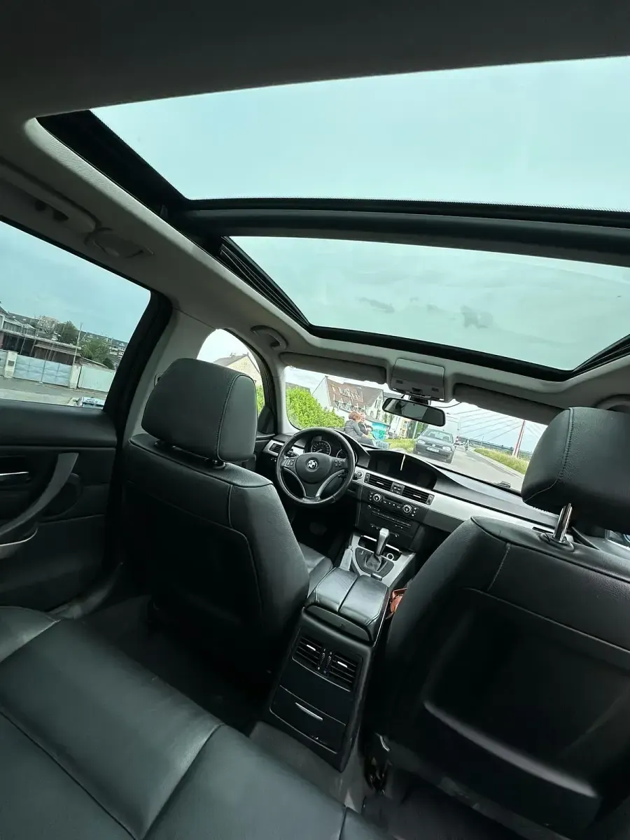 Gebraucht BMW 320 177 PS (130 kW) 2008 Grau Kombi