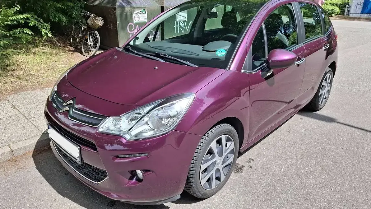Usado Citroën C3 PureTech 82 CV (60 kW) 2016 Púrpura Berlina