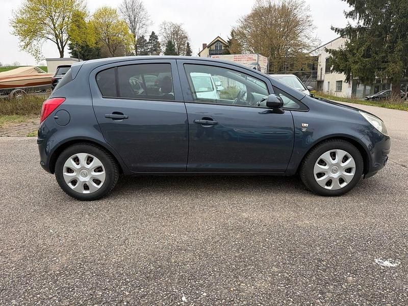 Gebraucht Opel Corsa Edition 87 PS (63 kW) 2010 Blau Kleinwagen