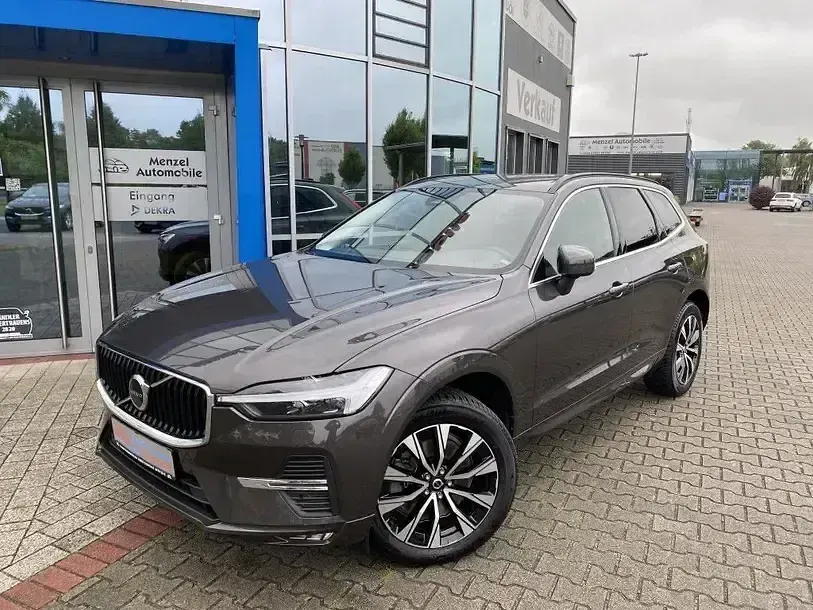 Gebraucht Volvo XC60 Core 197 PS (144 kW) 2024 Grau SUV