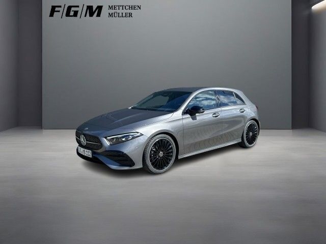 lack mountaingrau Gebraucht 2025 Mercedes A200 AMG line Limousine | 41.770 € - Bild 1/4