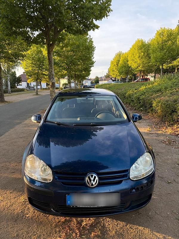 Blau Gebraucht 2005 VW Golf V Kleinwagen | 1.199 € (Superpreis) - Bild 1/4