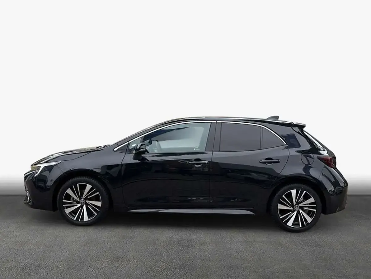 Gebraucht Toyota Corolla Basis 140 PS (102 kW) 2025 Black mica Limousine