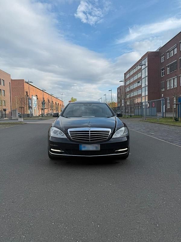 Usata Mercedes S350 258 CV (189 kW) 2013 Nero Berlina