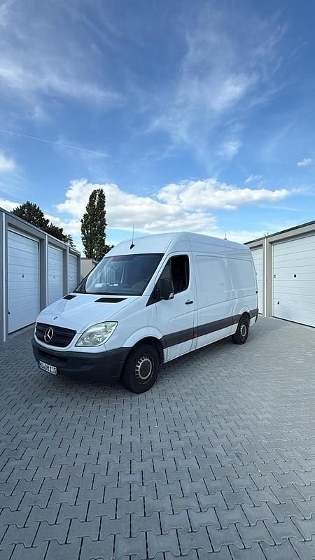 Weiß Gebraucht 2011 Mercedes Sprinter Van | 6.990 € - Bild 1/4