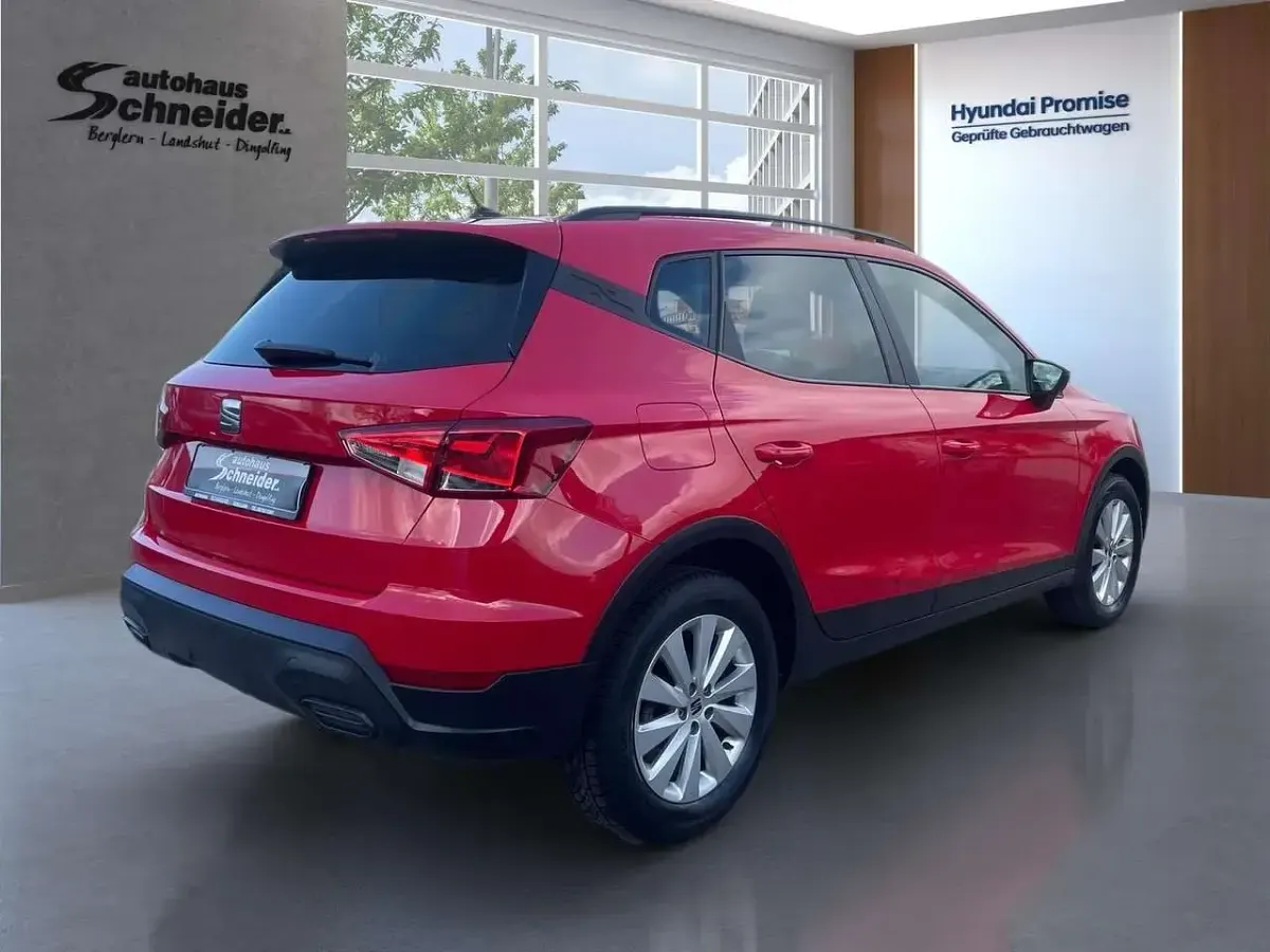 Gebraucht Seat Arona Style 116 PS (85 kW) 2024 Pure red SUV