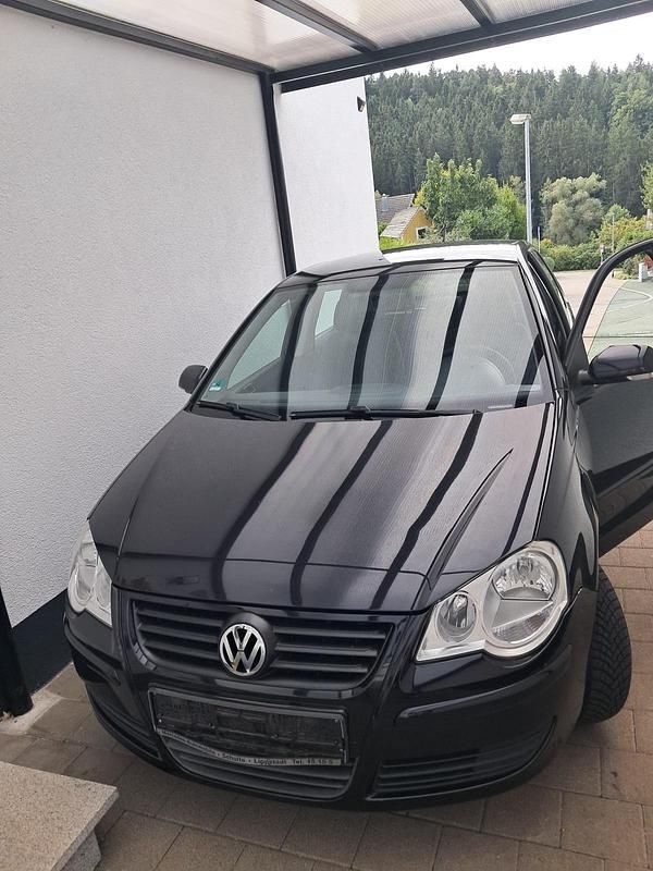 Schwarz Gebraucht 2009 VW Polo Kleinwagen | 2.600 € (Guter Preis) - Bild 1/4