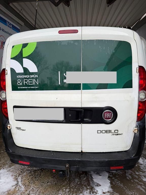 Gebraucht Fiat Doblò 135 PS (99 kW) 2014 Weiß Van / Kleinbus