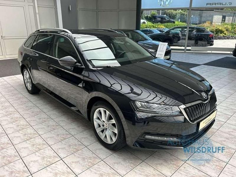 Gebraucht Skoda Superb Ambition 150 PS (110 kW) 2024 Schwarz Kombi