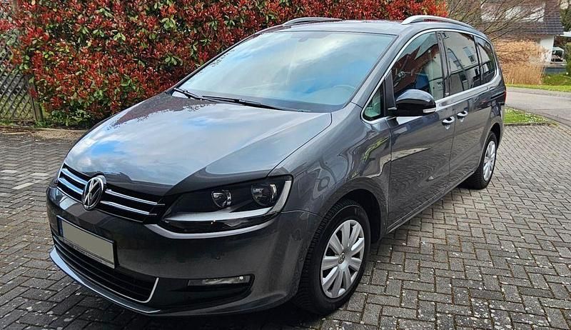 Gebraucht VW Sharan Comfortline 170 PS (125 kW) 2012 Grau Van / Kleinbus