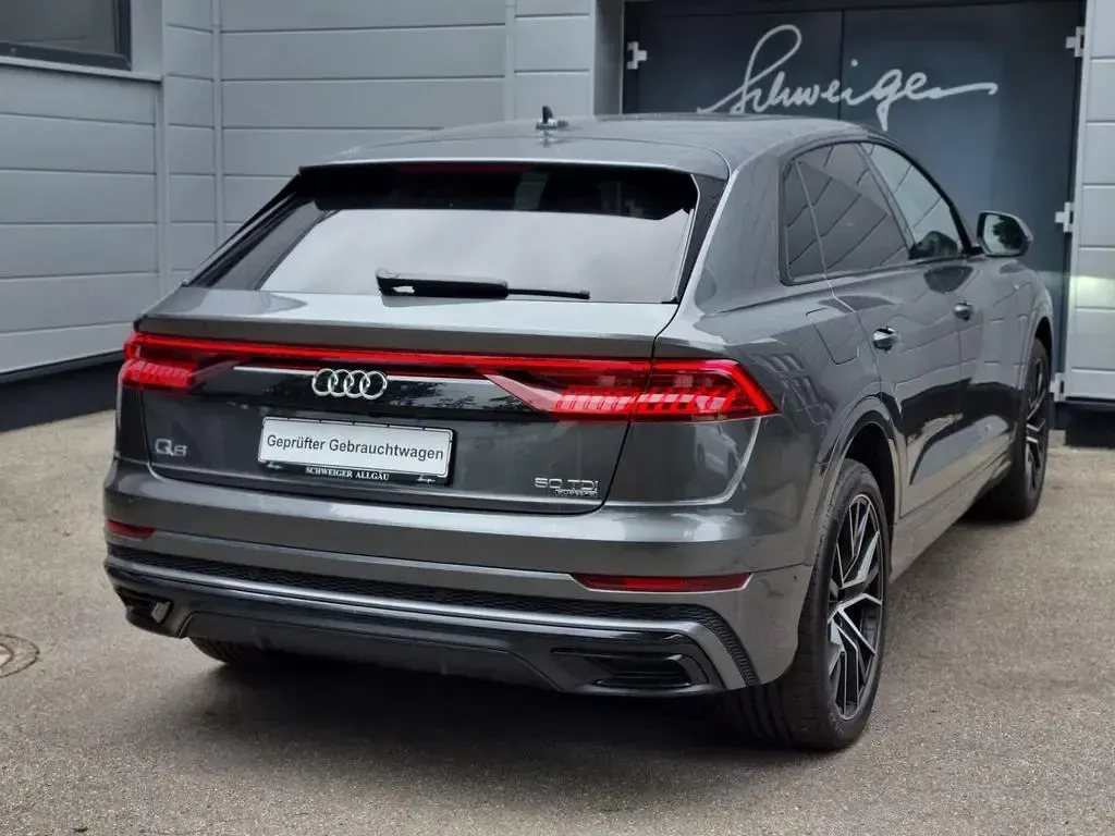 Gebraucht Audi Q8 Sport 286 PS (210 kW) 2020 Grau SUV