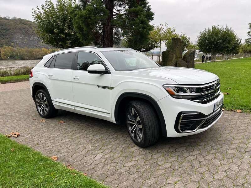 Weiß Gebraucht 2020 VW Atlas Cross Sport SEL R-Line SUV | 32.000 € - Bild 1/4