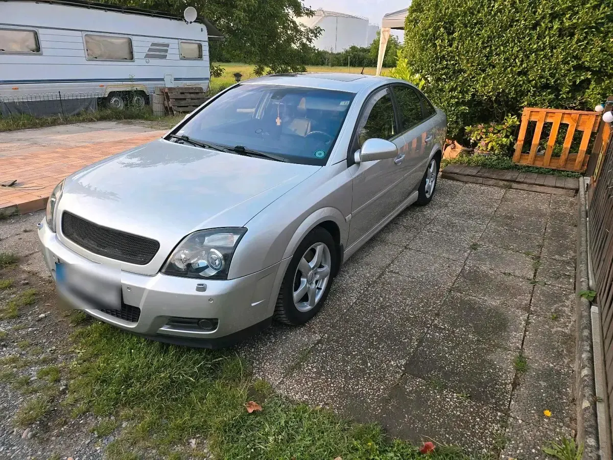 Gebraucht Opel Vectra 211 PS (155 kW) 2005 Silber Limousine