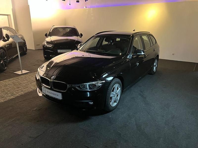 Gebraucht BMW 318 Performance 150 PS (110 kW) 2019 Schwarz Kombi