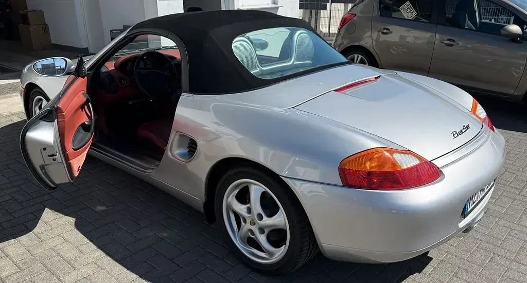 Gebraucht Porsche Boxster 204 PS (150 kW) 1997 Silber Cabrio