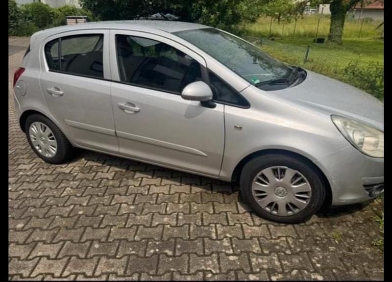 Silber Gebraucht 2007 Opel Corsa Kleinwagen | 3.100 € (Fairer Preis) - Bild 1/4