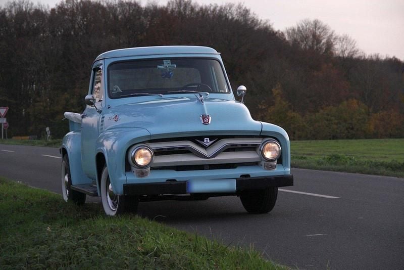 Gebraucht Ford F100 162 PS (119 kW) 1955 Blau Pickup