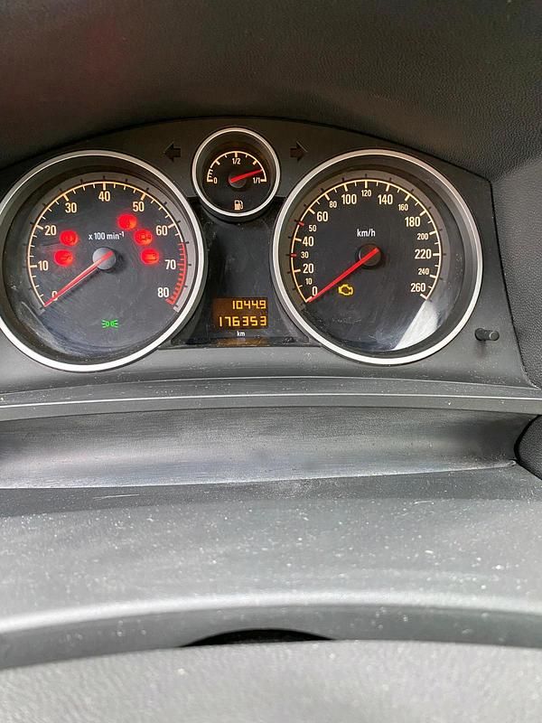 Gebraucht Opel Zafira 150 PS (110 kW) 2006 Van / Kleinbus