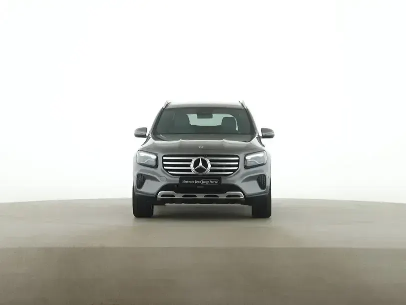 Gebraucht Mercedes GLB220 Progressive 360 PS (264 kW) 2025 Grau SUV