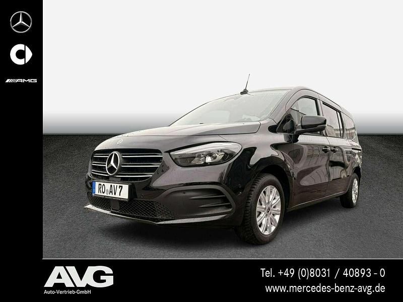 Gebraucht Mercedes T180 Progressive 131 PS (96 kW) 2026 Loparitschwarz Van / Kleinbus