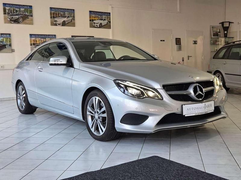 Gebraucht Mercedes E400 333 PS (244 kW) 2016 Silber Coupé