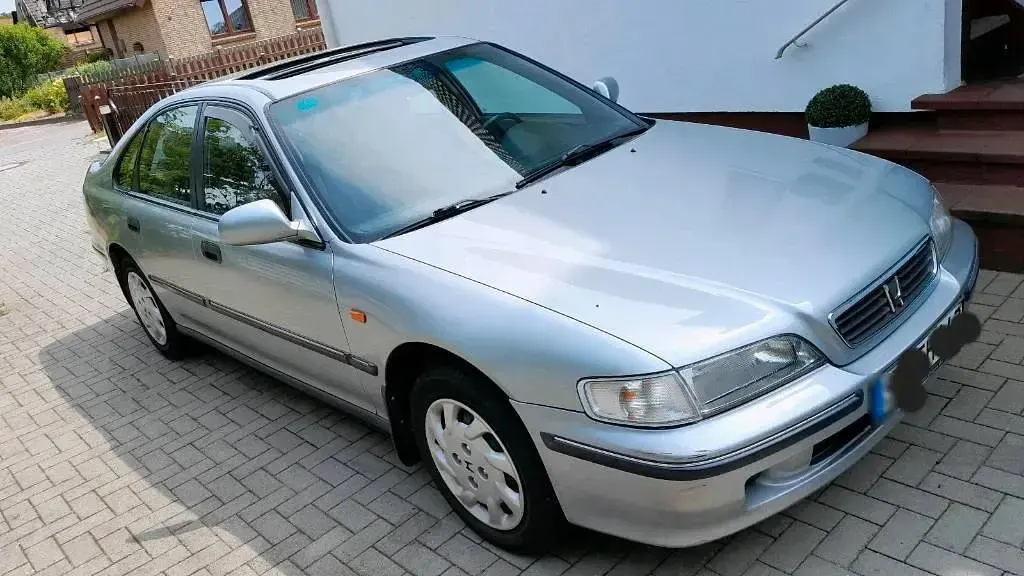 Gebraucht Honda Accord 116 PS (85 kW) 1997 Silber Limousine