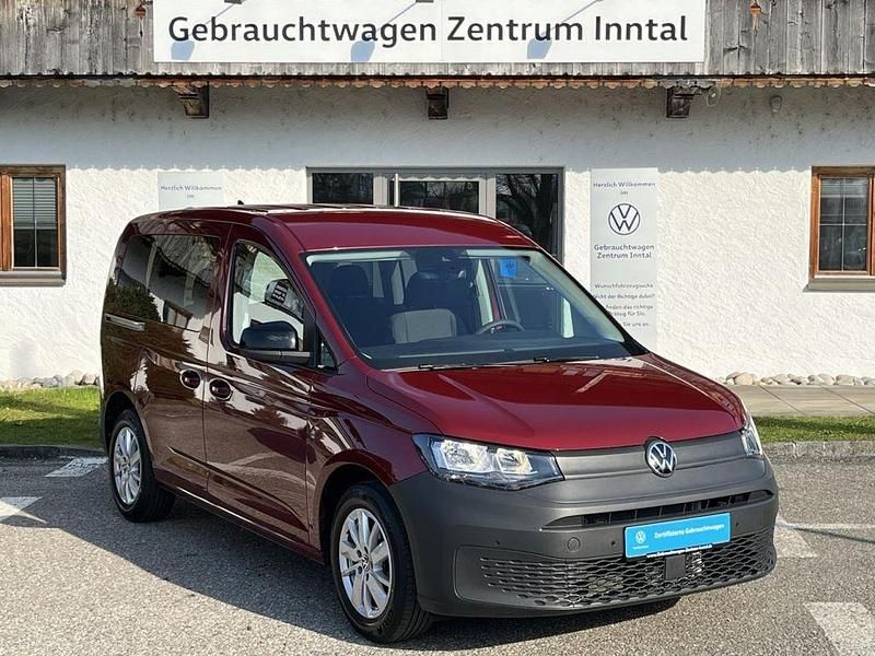 Gebraucht VW Caddy Basis 102 PS (75 kW) 2025 Fortanarot Van / Kleinbus