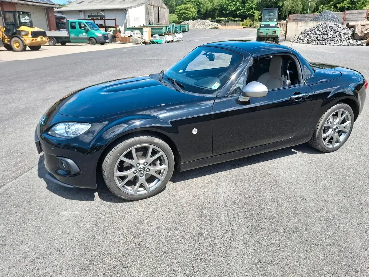 Gebraucht Mazda MX5 Sendo 126 PS (92 kW) 2014 Schwarz Cabrio
