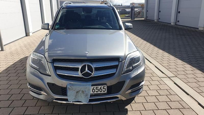 Gebraucht Mercedes GLK220 170 PS (125 kW) 2012 Grau SUV