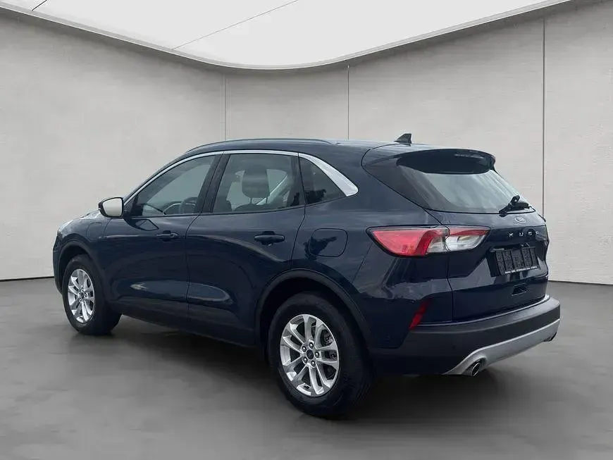 Gebraucht Ford Kuga Titanium 224 PS (164 kW) 2022 Blazer blue SUV