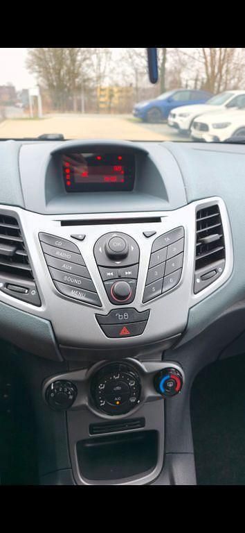 Gebraucht Ford Fiesta Titanium 120 PS (88 kW) 2009 Gelb Limousine