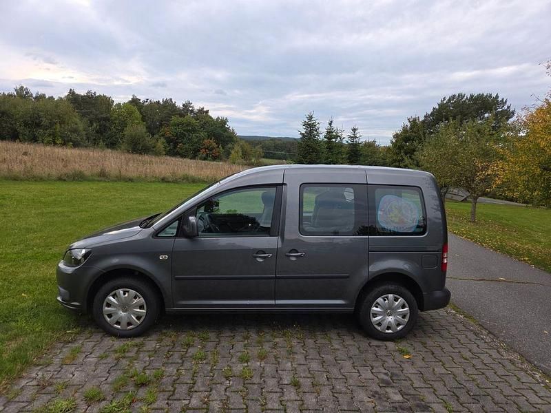 Gebraucht VW Caddy 86 PS (63 kW) 2011 Grau Van / Kleinbus