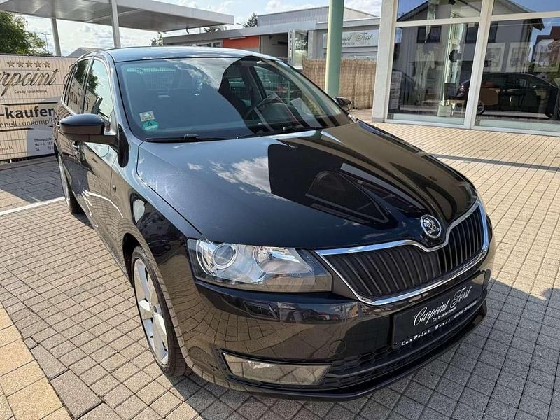 Cerna magic/black magic Gebraucht 2014 Skoda Rapid Elegance Kombi | 8.990 € (Etwas zu teuer) - Bild 1/4