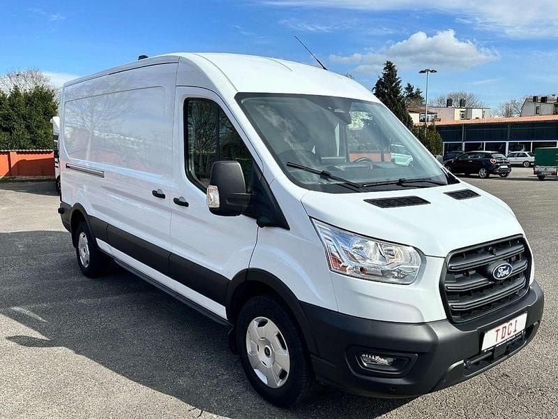Gebraucht Ford Transit Trend 131 PS (96 kW) 2025 Frostweiß Van / Kleinbus