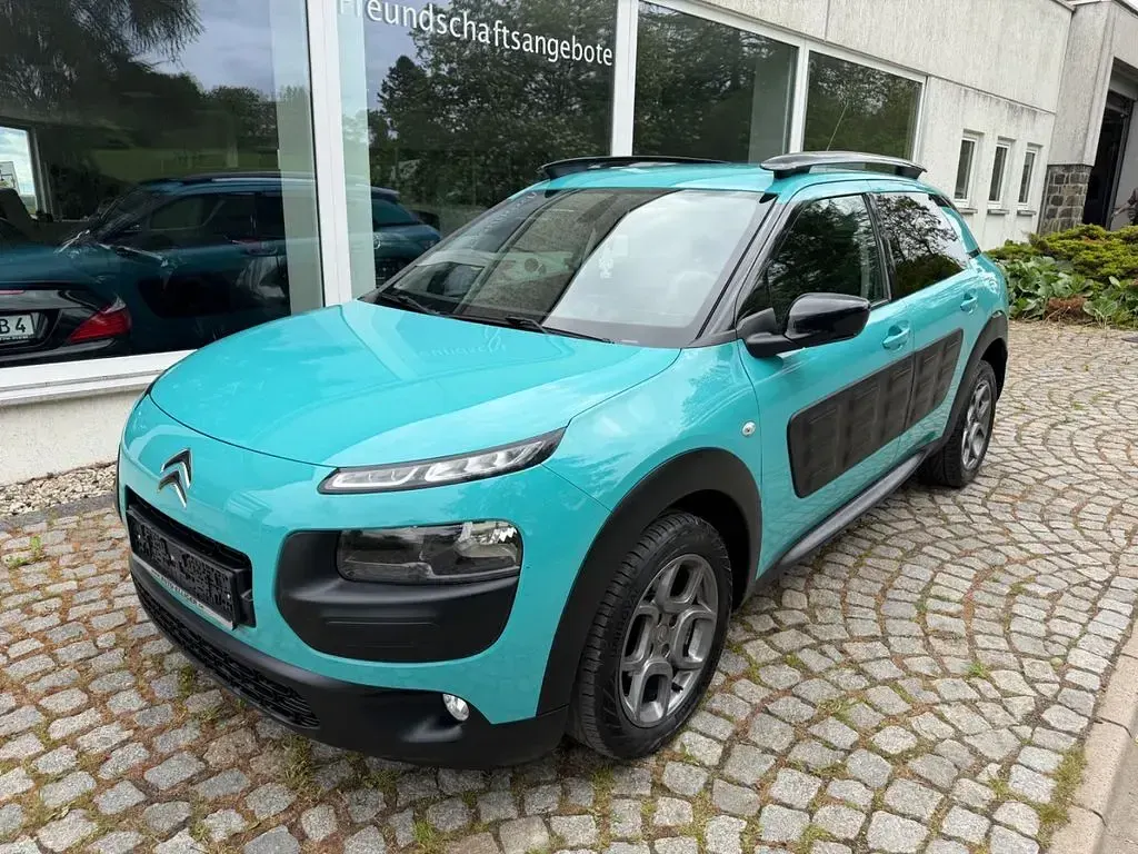 Gebraucht Citroën C4 Cactus Shine 99 PS (72 kW) 2015 Kleinwagen