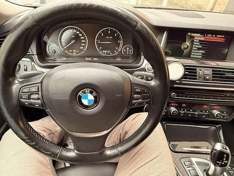 Gebraucht BMW 520 184 PS (135 kW) 2014 Schwarz Kombi