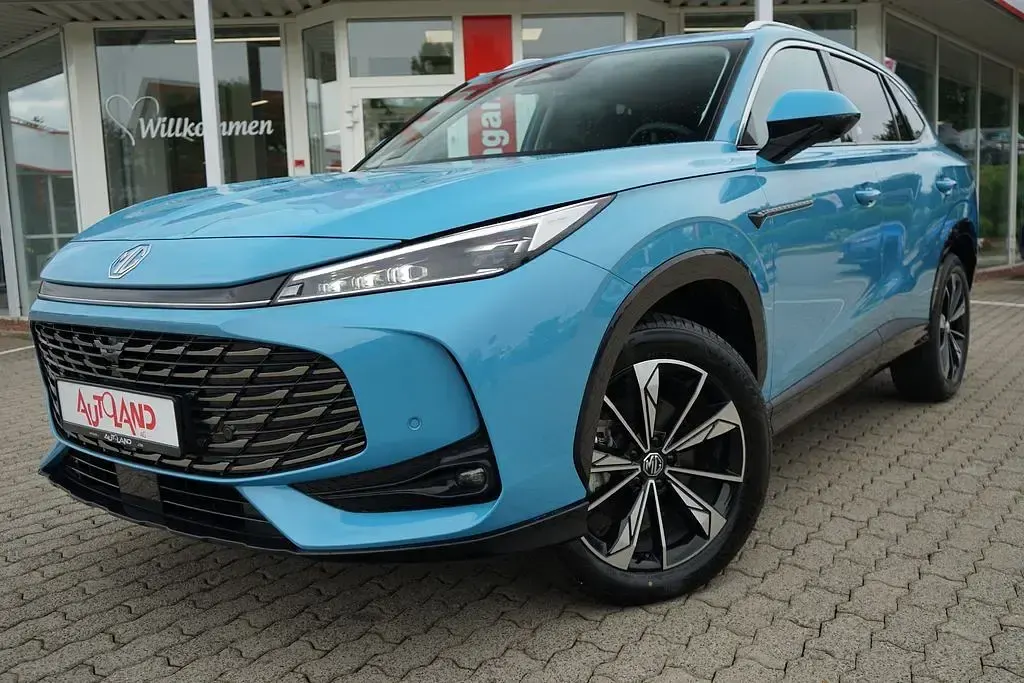 Neu MG HS Luxury 170 PS (125 kW) 2025 Andere SUV