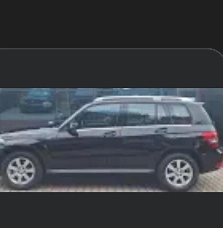 Schwarz Gebraucht 2011 Mercedes GLK220 SUV | 9.000 € (Fairer Preis) - Bild 1/1
